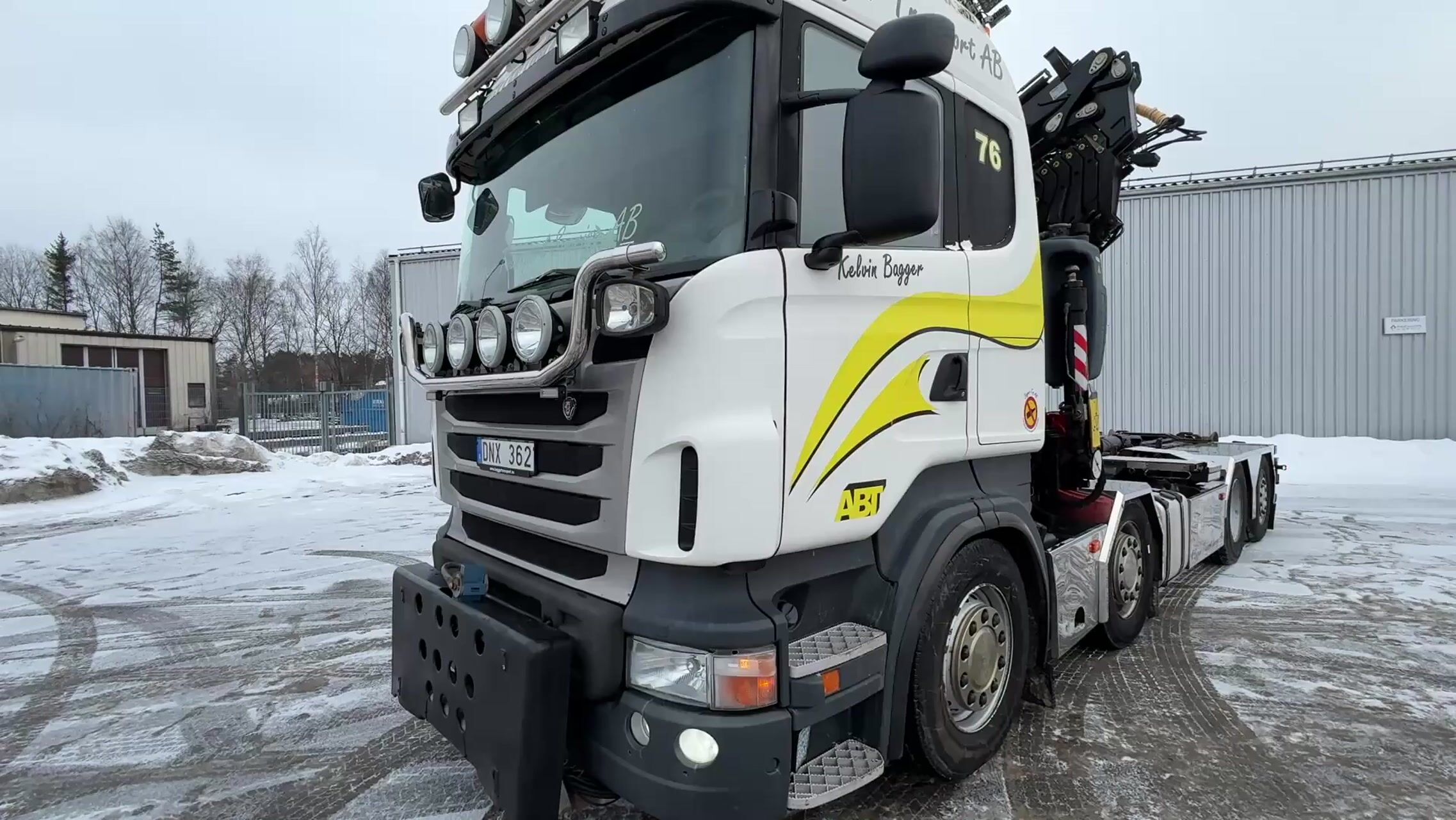 Kranväxlare Scania R480 8X2-6 -2013 | Fassi-kran | Palfinger 17T | Plogutrustad