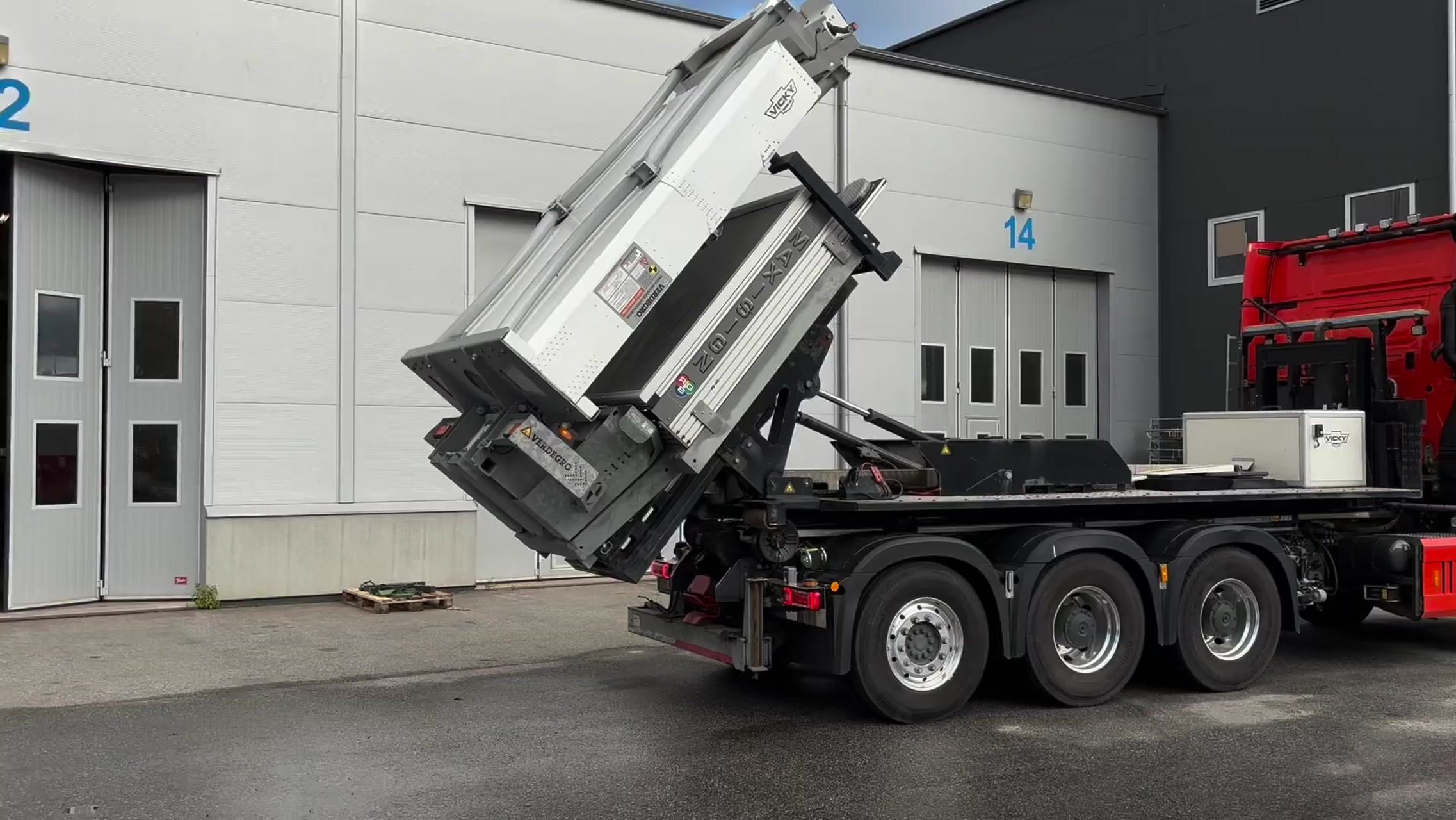 TMA-flak 270 / UC143 Hydraulflak