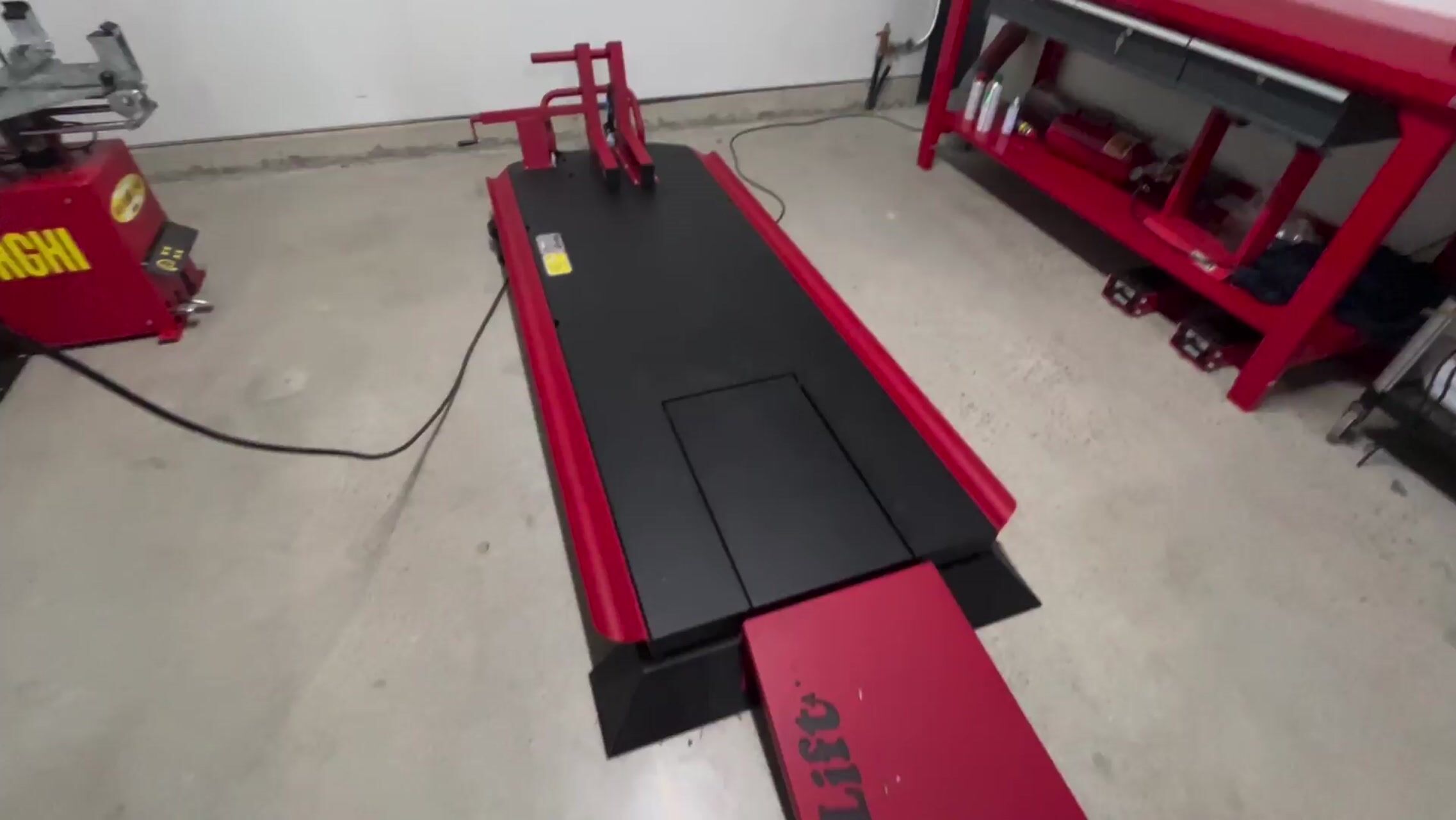 Bike-Lift Absolute 756 – MC-lyft / Saxlyft