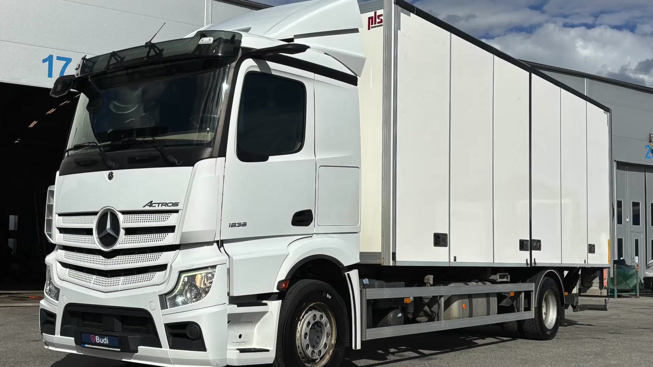 Lastbil Mercedes-Benz Actros 1836 10.7 PowerShift 3 -2020 | Körskolebil