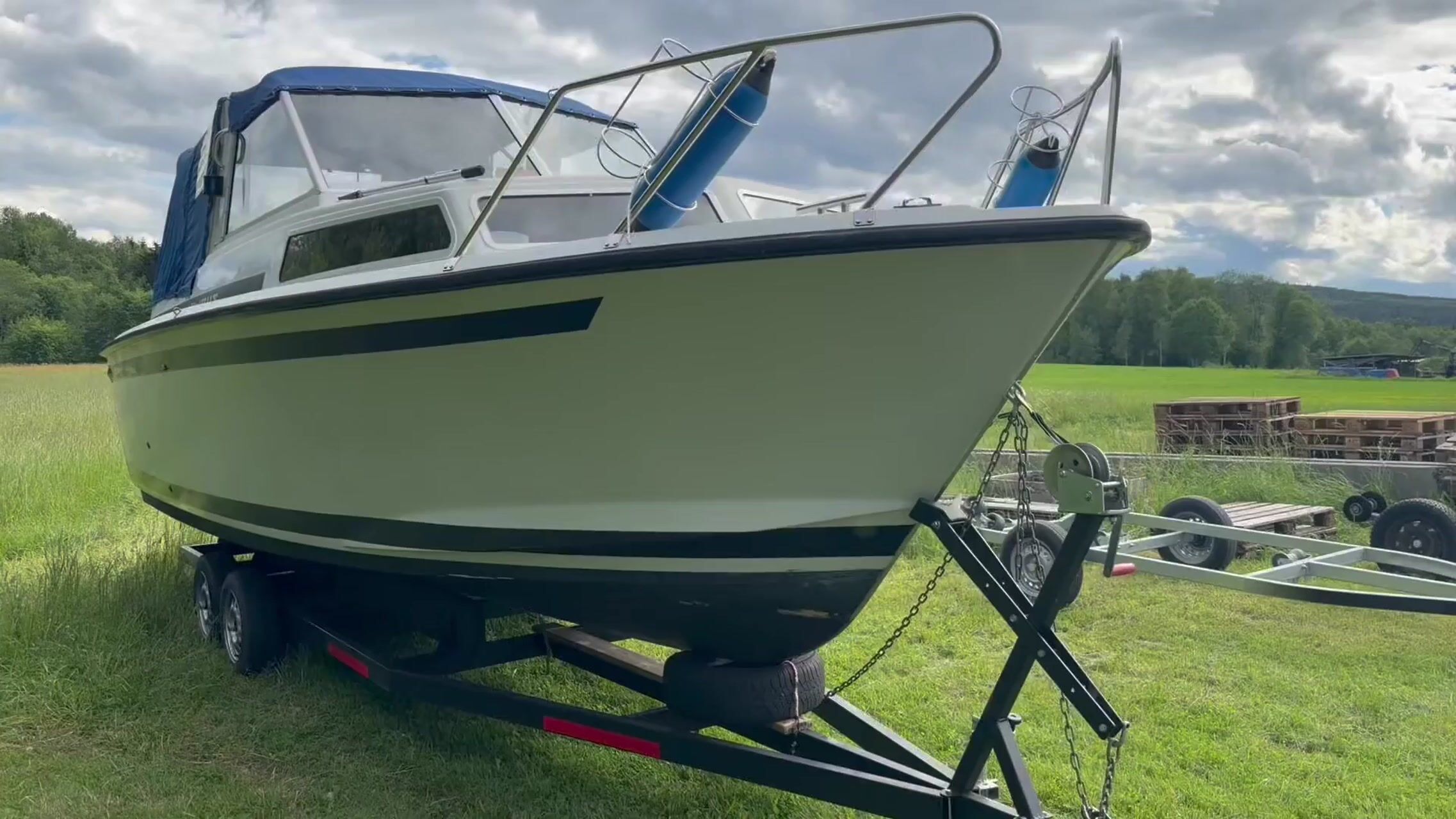 Motorbåt Nimbus 800 Turbo – Volvo Penta AQD40A | Trailer ingår | 1981