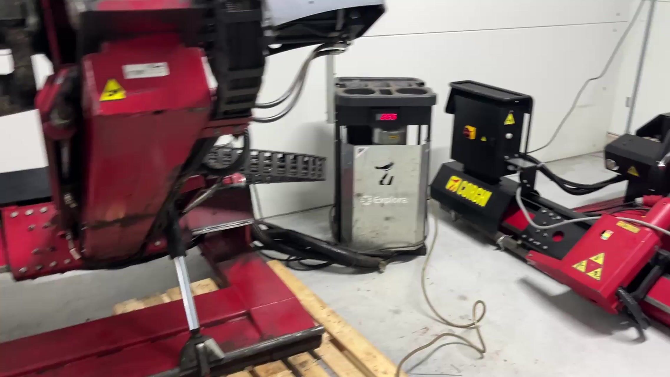 Corghi Monster AG TT – Heavy Duty däckmonteringsmaskin