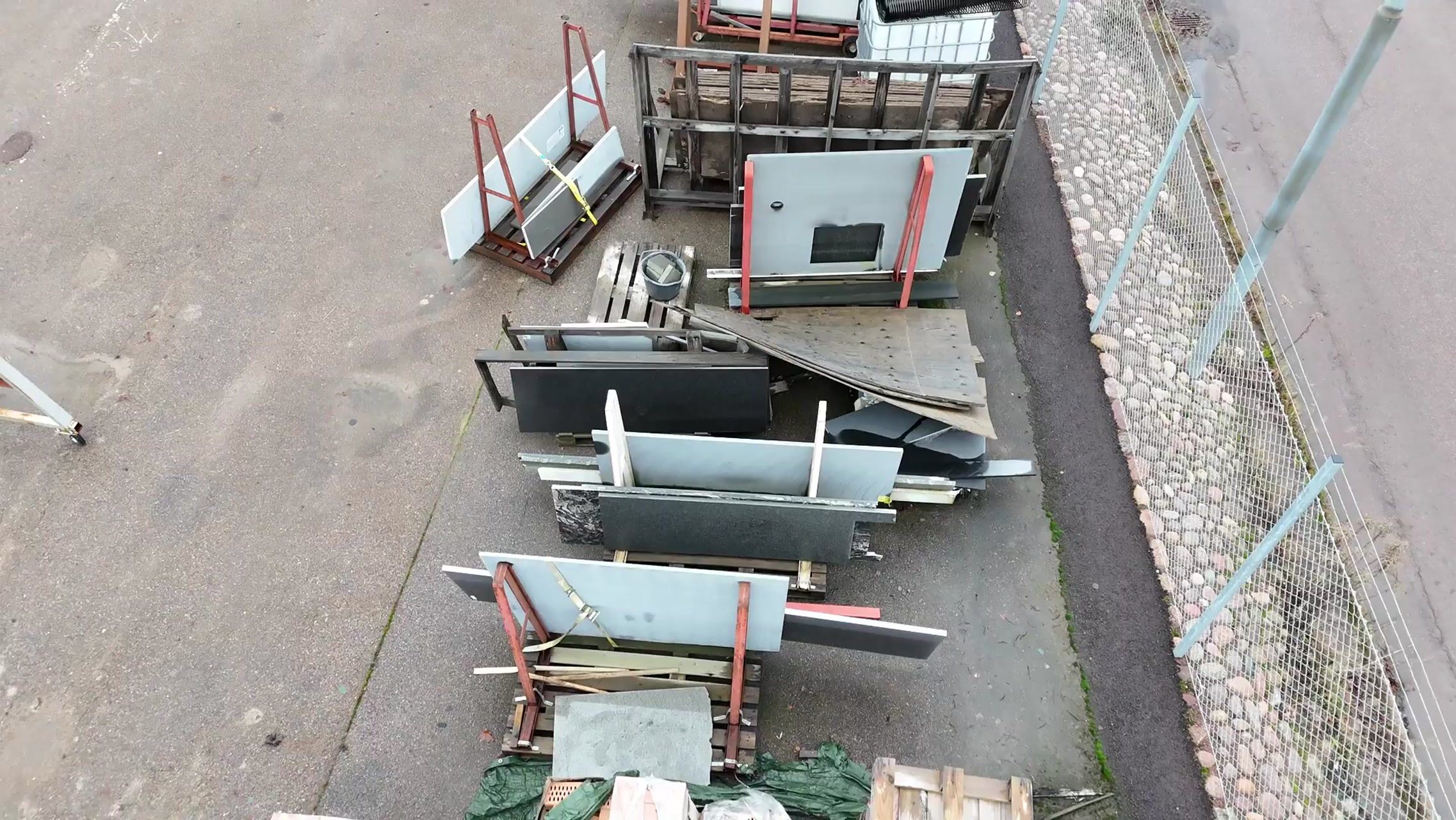 Parti bänkskivor av natursten & komposit