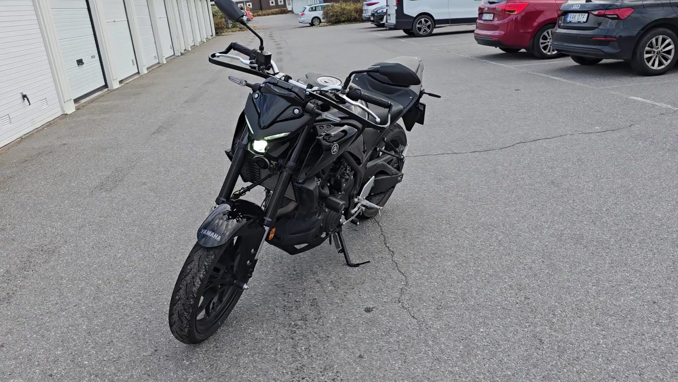 Motorcykel YAMAHA MT-03 | 2019 | 125 kubik