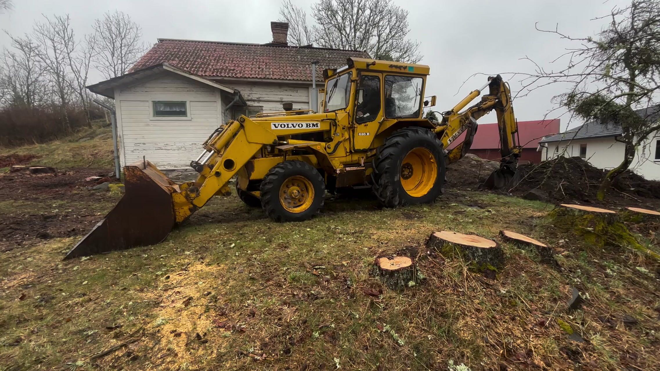 Traktorgrävare Volvo BM 616 B