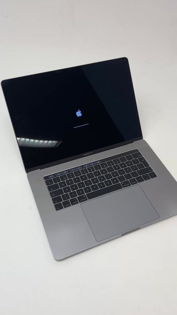 Bärbar dator Apple MacBook Pro 15 tum (2017)