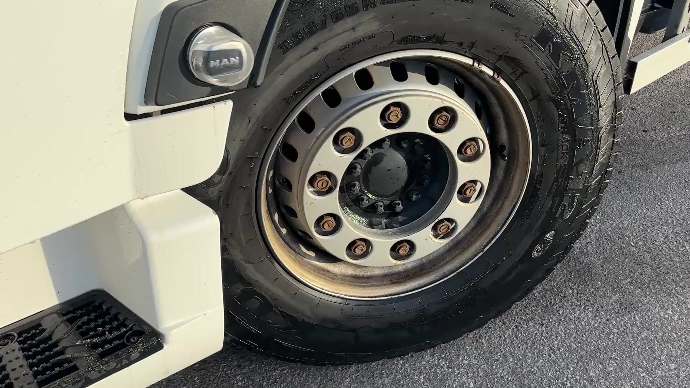 Schaktbil MAN TGS 28.360 6X2-2 BL CH -2023 | Zetterbergs