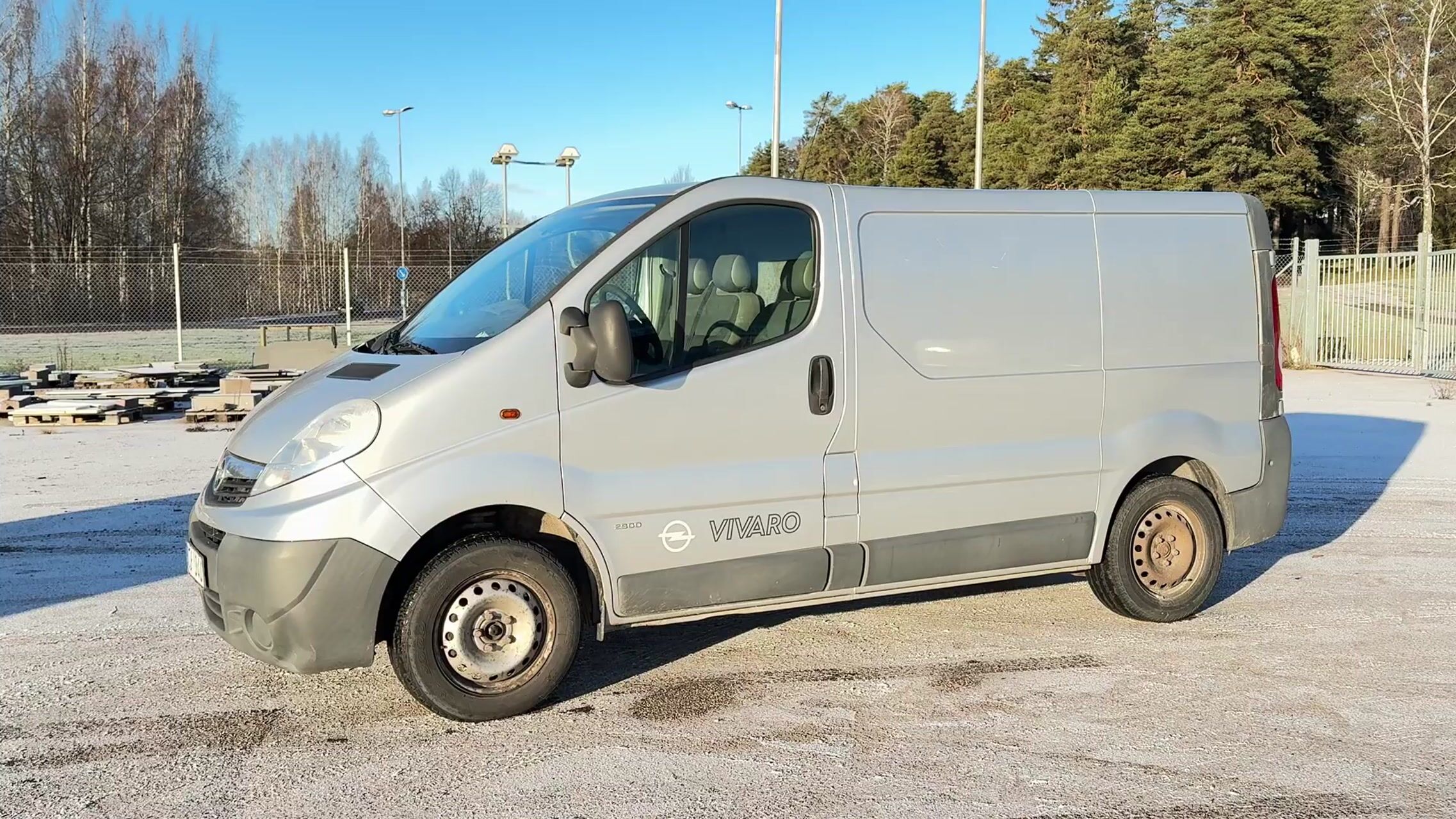 Opel Vivaro 2.0 CDTI | 17415 mil | 114 hk | 2011