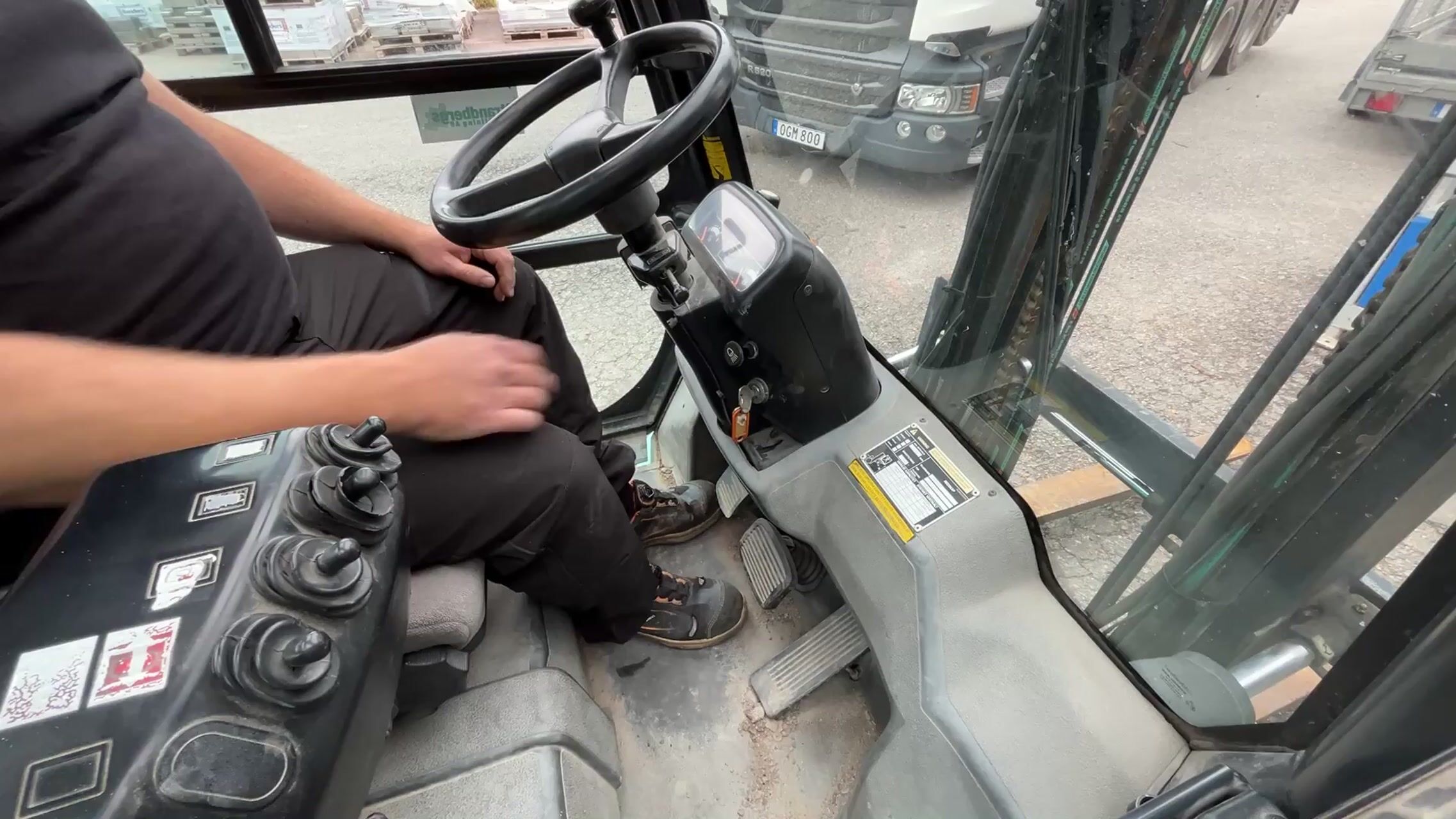 Motviktstruck Mitsubishi FD30K Diesel